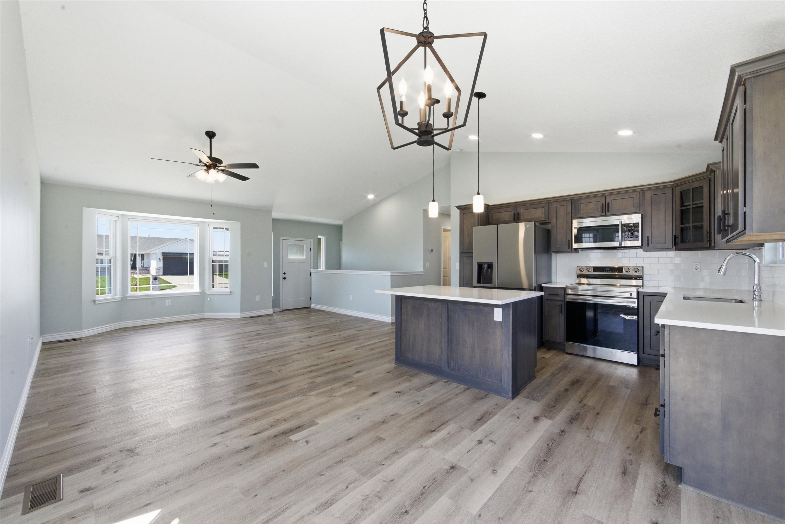 804 S Hedgewood Andover KS 67002
