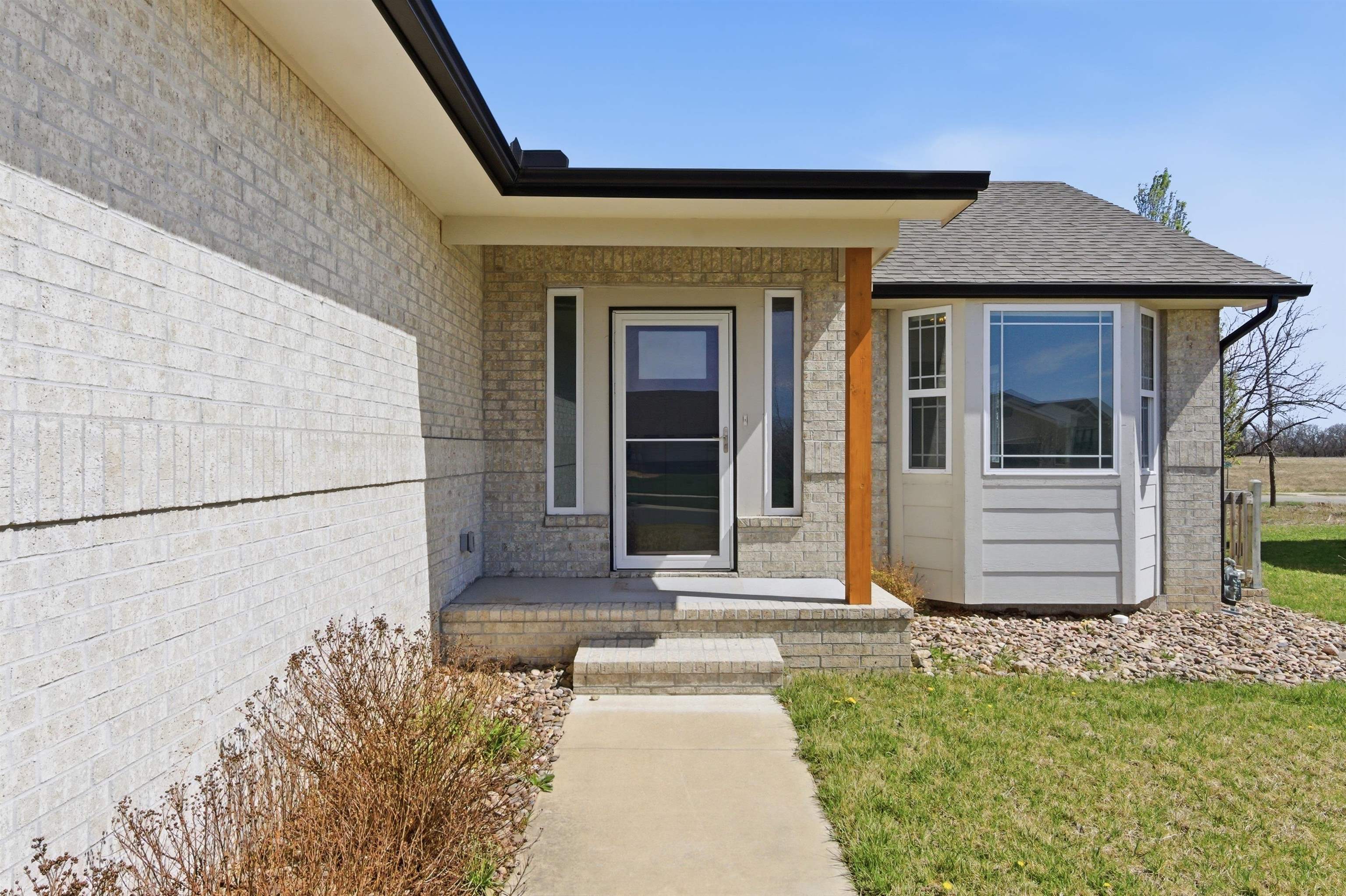 804 S Hedgewood Andover KS 67002