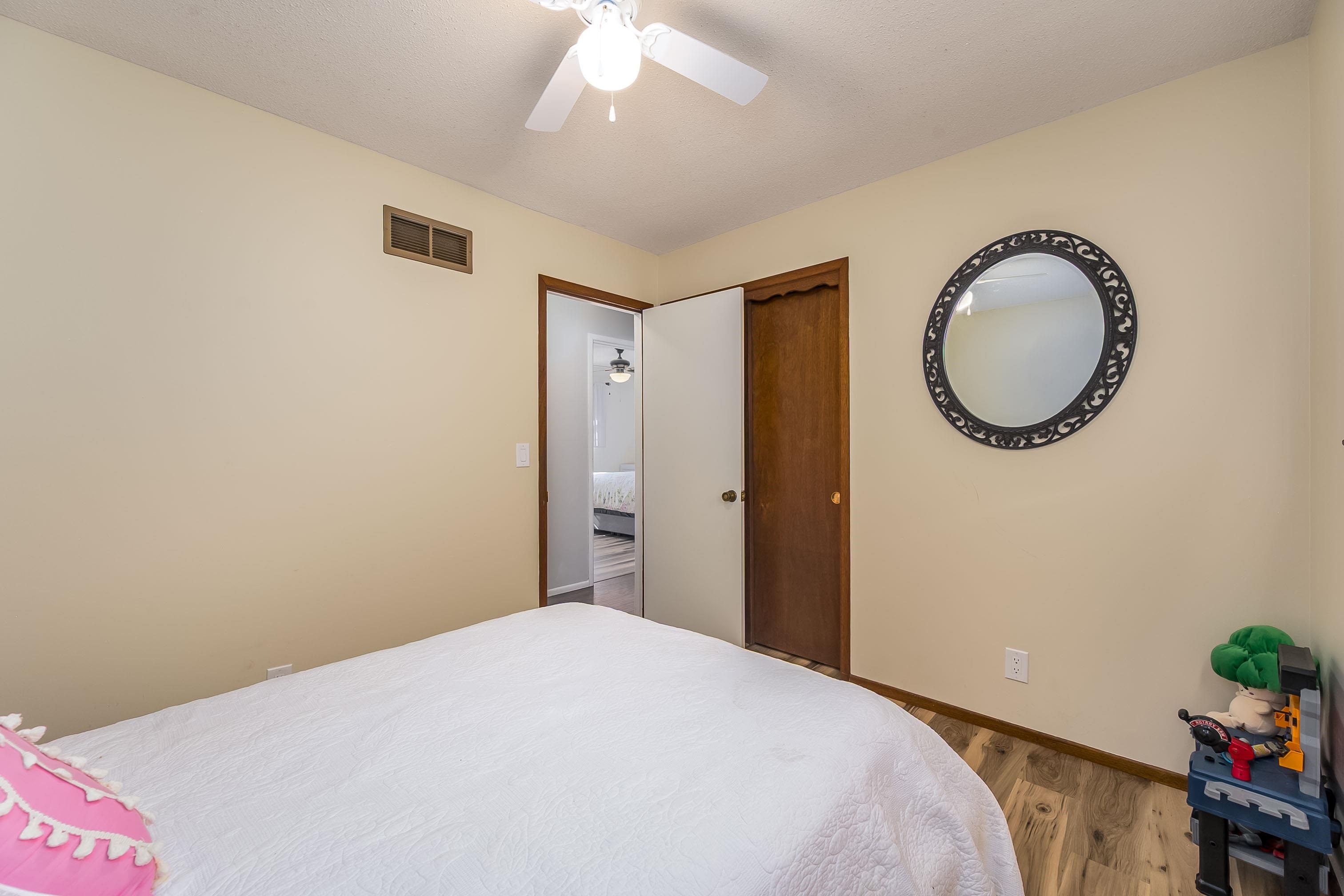1909 W Anita Avenue Wichita KS 67203