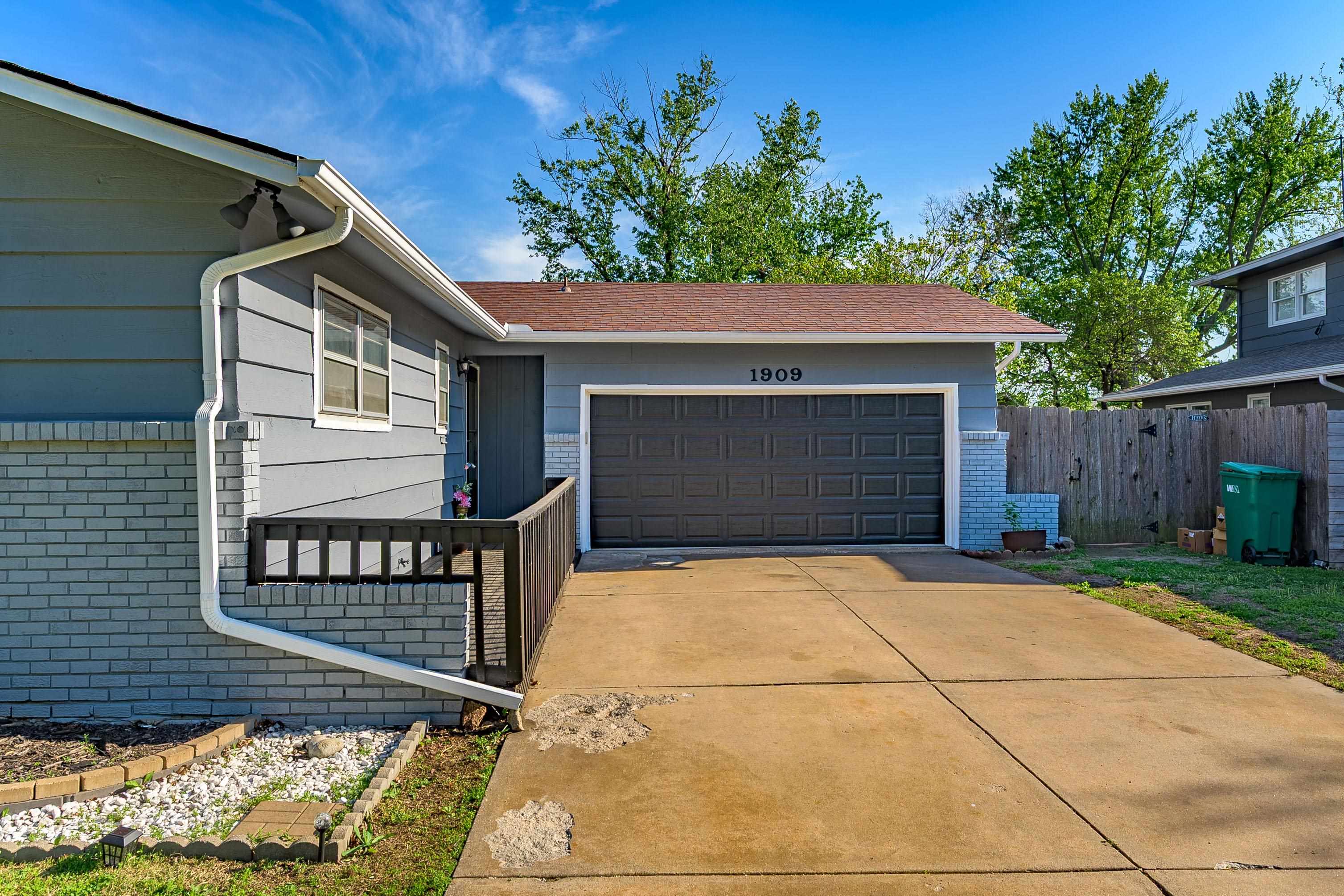 1909 W Anita Avenue Wichita KS 67203