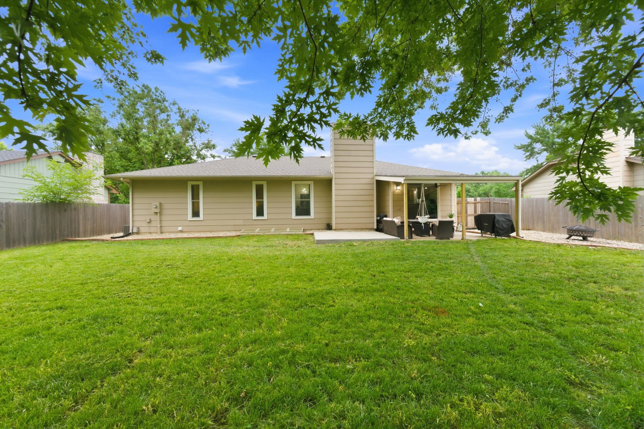709 N Erin Lane Mulvane KS 67110-1228