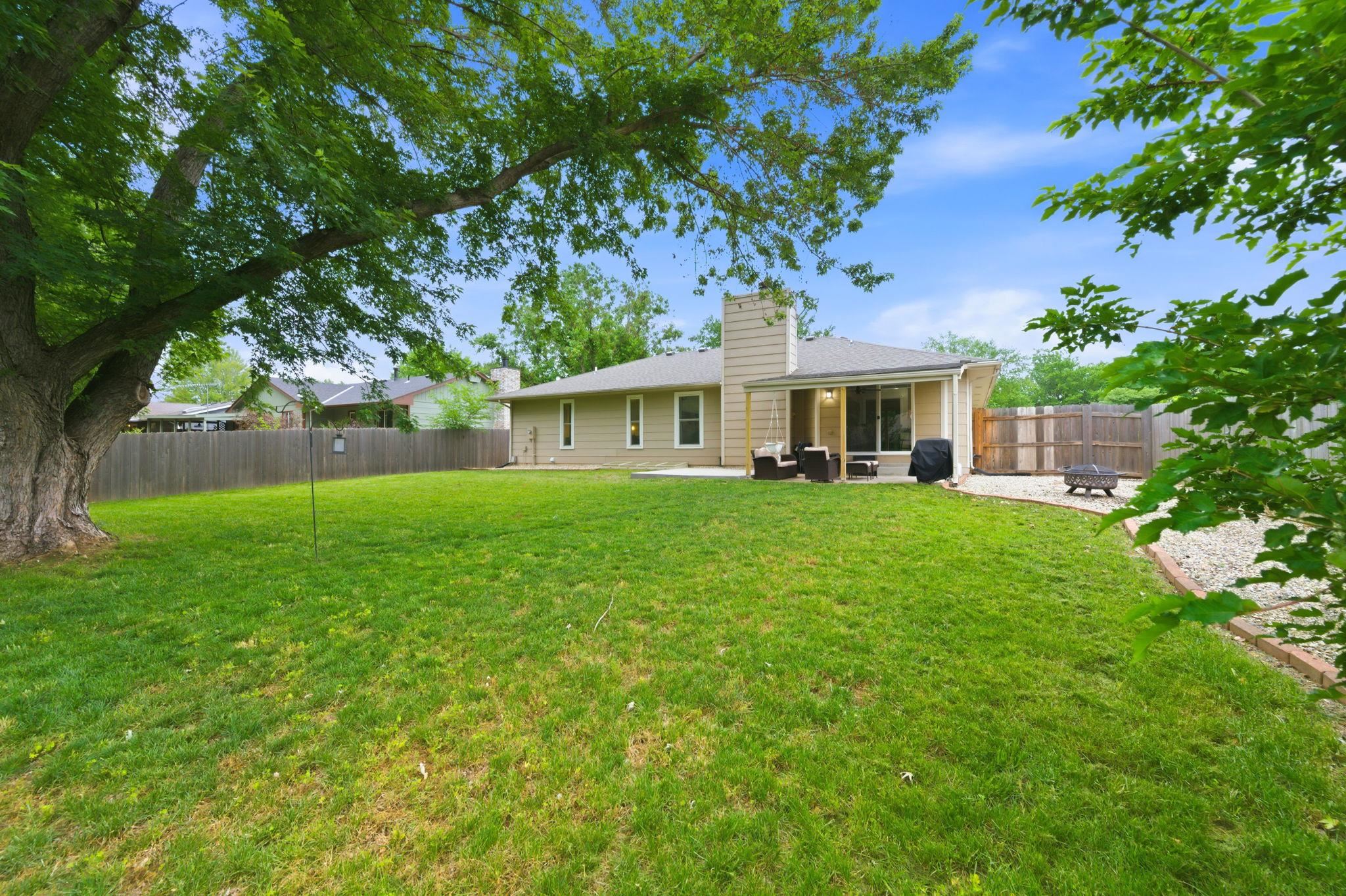 709 N Erin Lane Mulvane KS 67110-1228