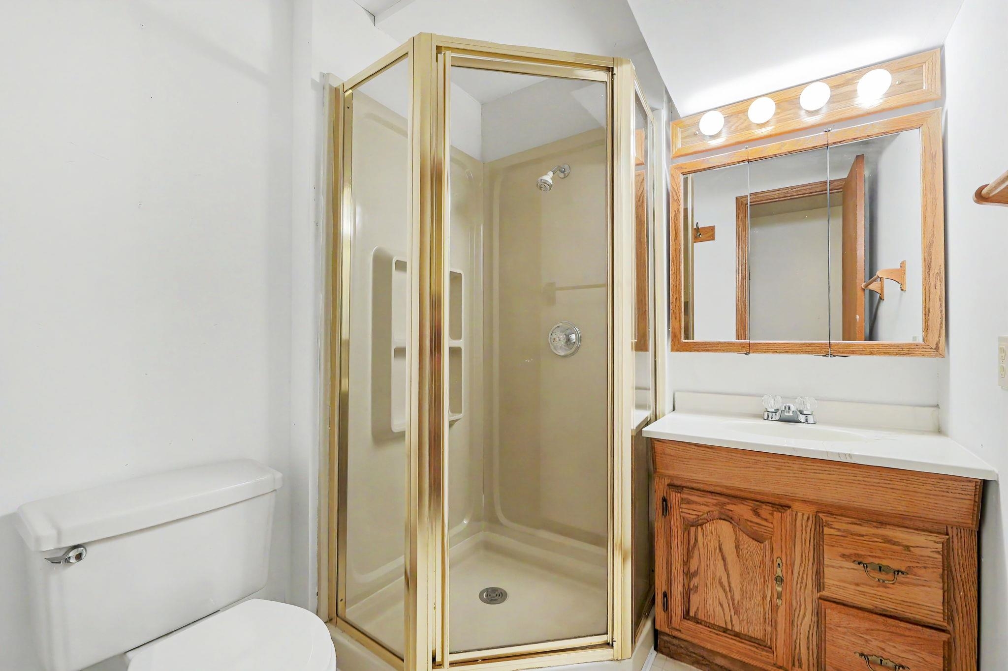 4628 N Farmstead Court Bel Aire KS 67220