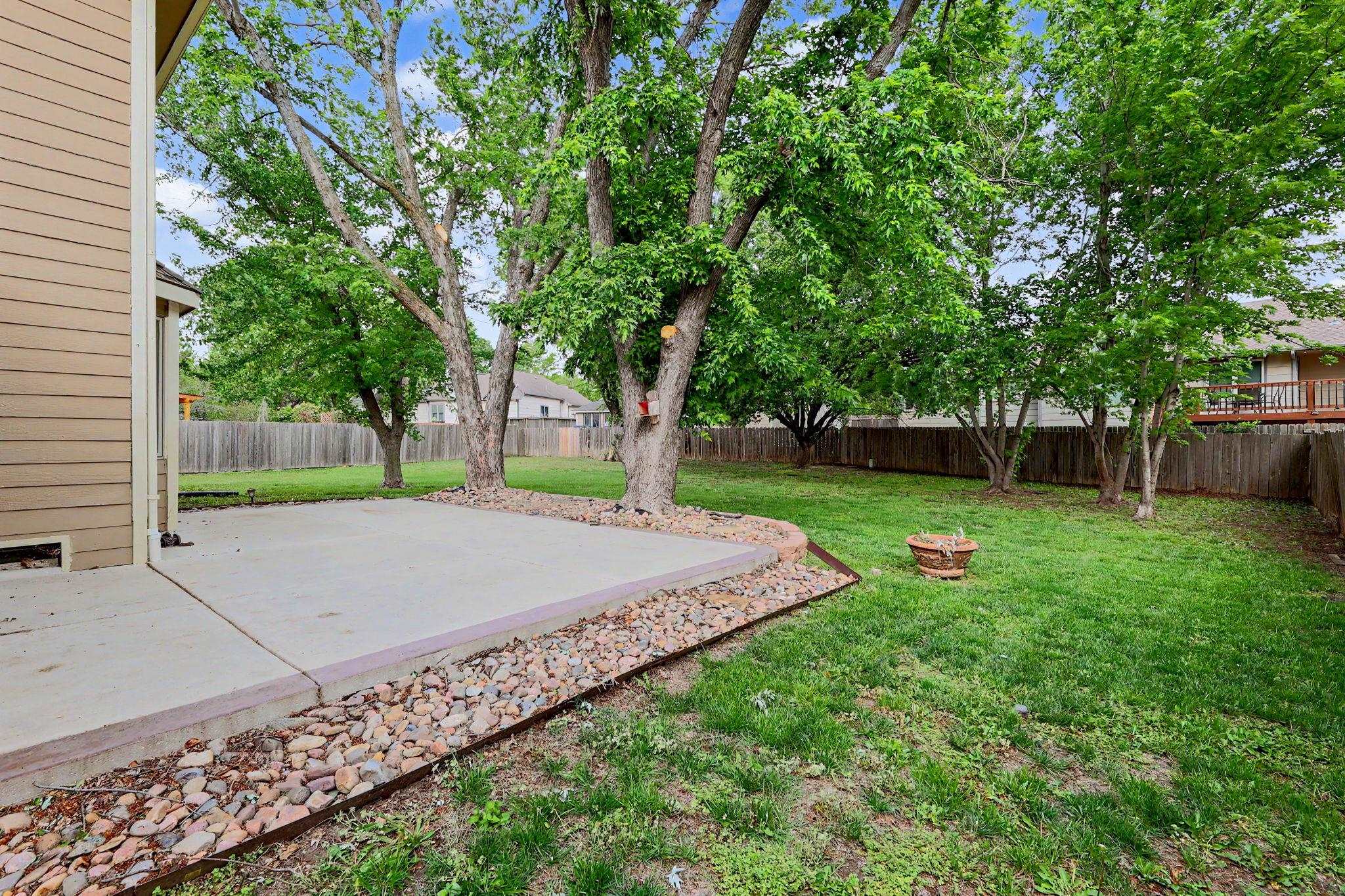 4628 N Farmstead Court Bel Aire KS 67220