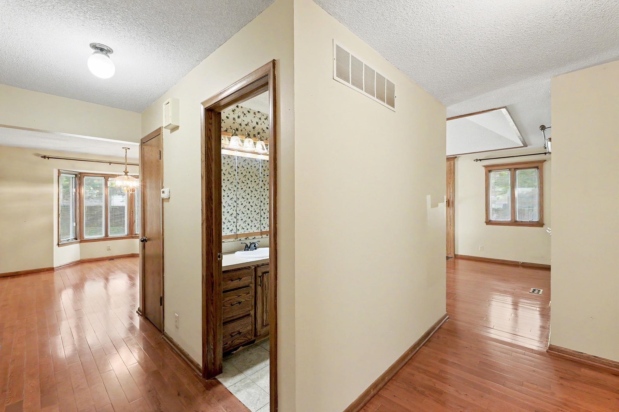 4628 N Farmstead Court Bel Aire KS 67220
