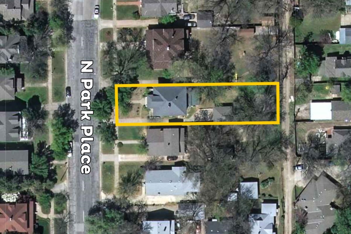 1716 N Park Place Wichita KS 67203