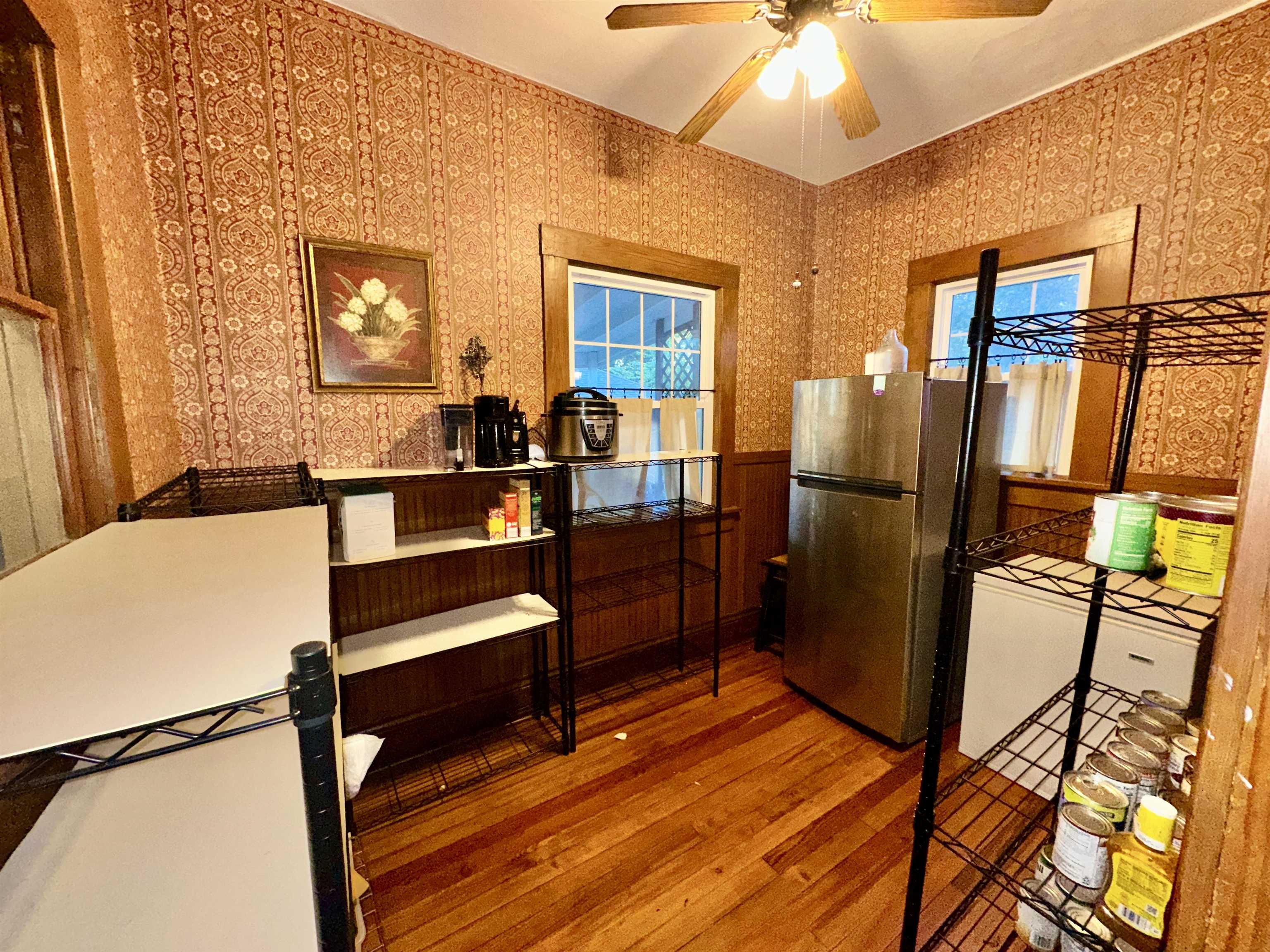 1716 N Park Place Wichita KS 67203