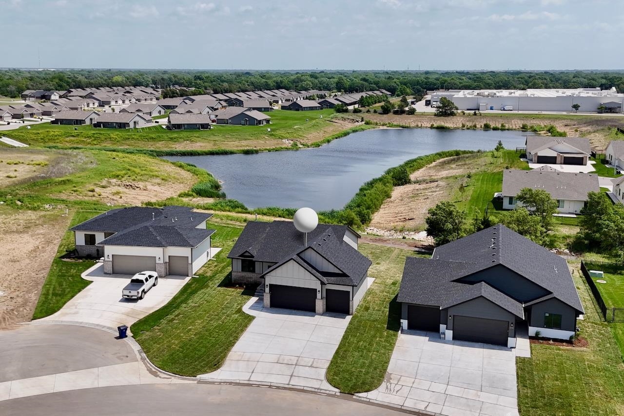 5542 N St Paul Street Wichita KS 67204