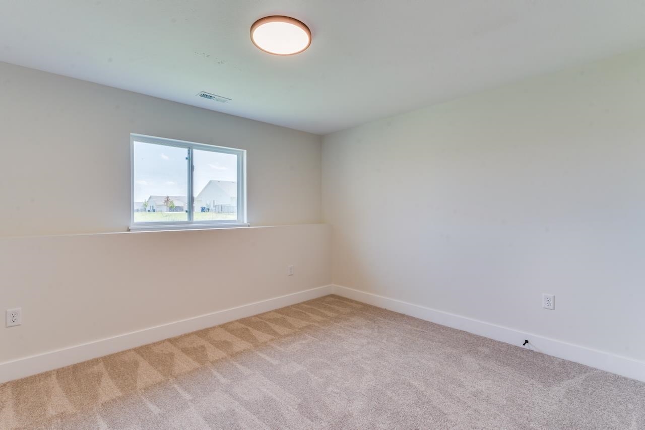 5542 N St Paul Street Wichita KS 67204