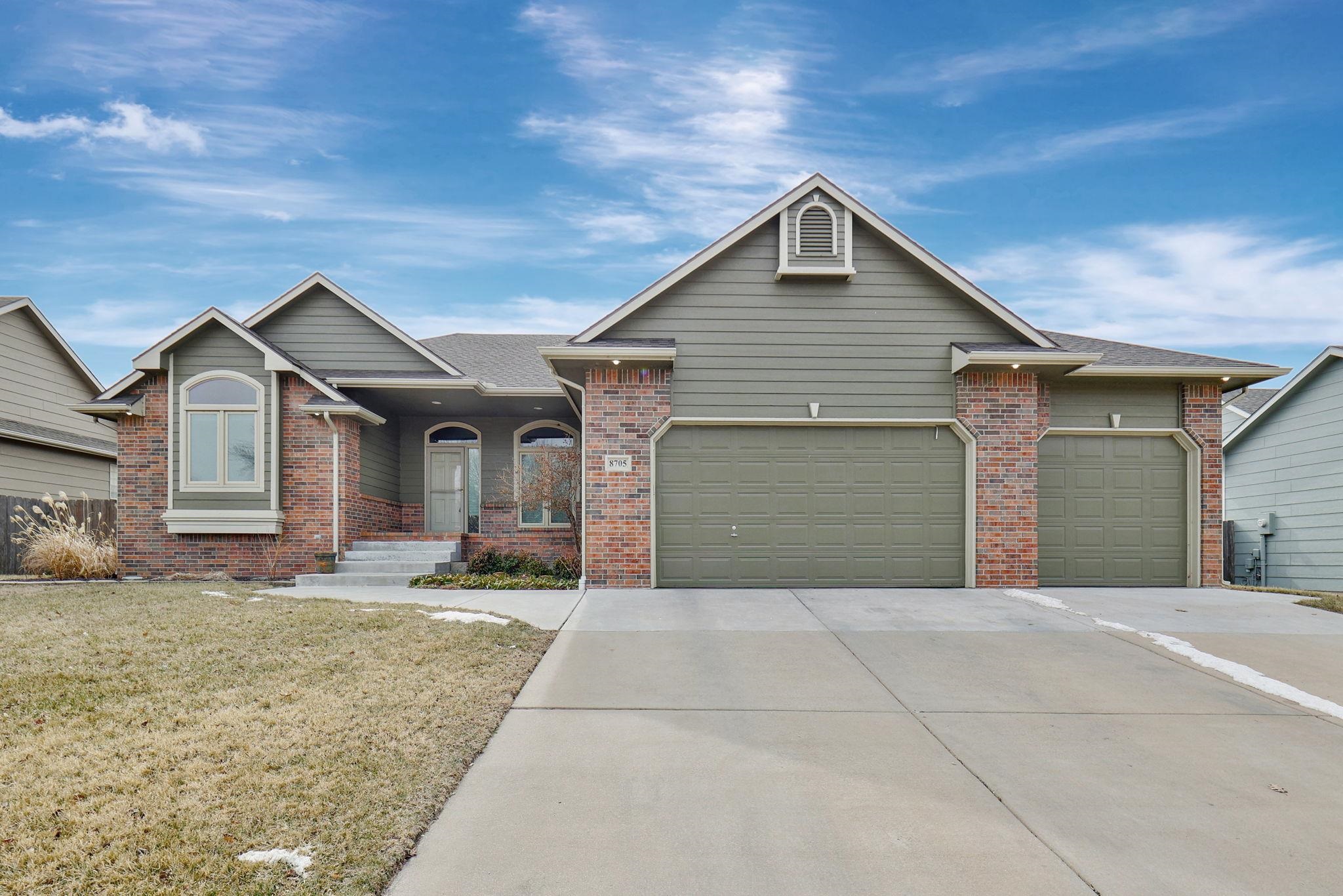 8705 W Shadow Lakes Street Wichita KS 67205
