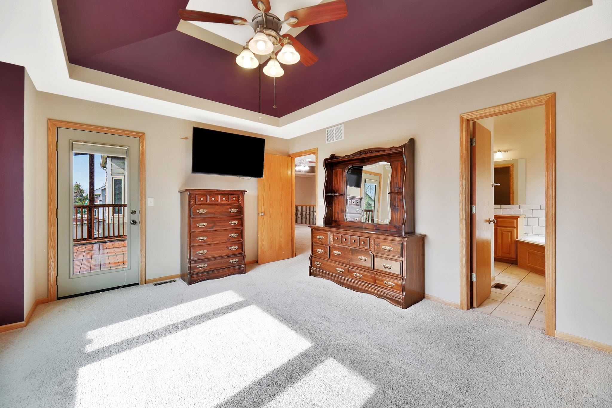 8705 W Shadow Lakes Street Wichita KS 67205