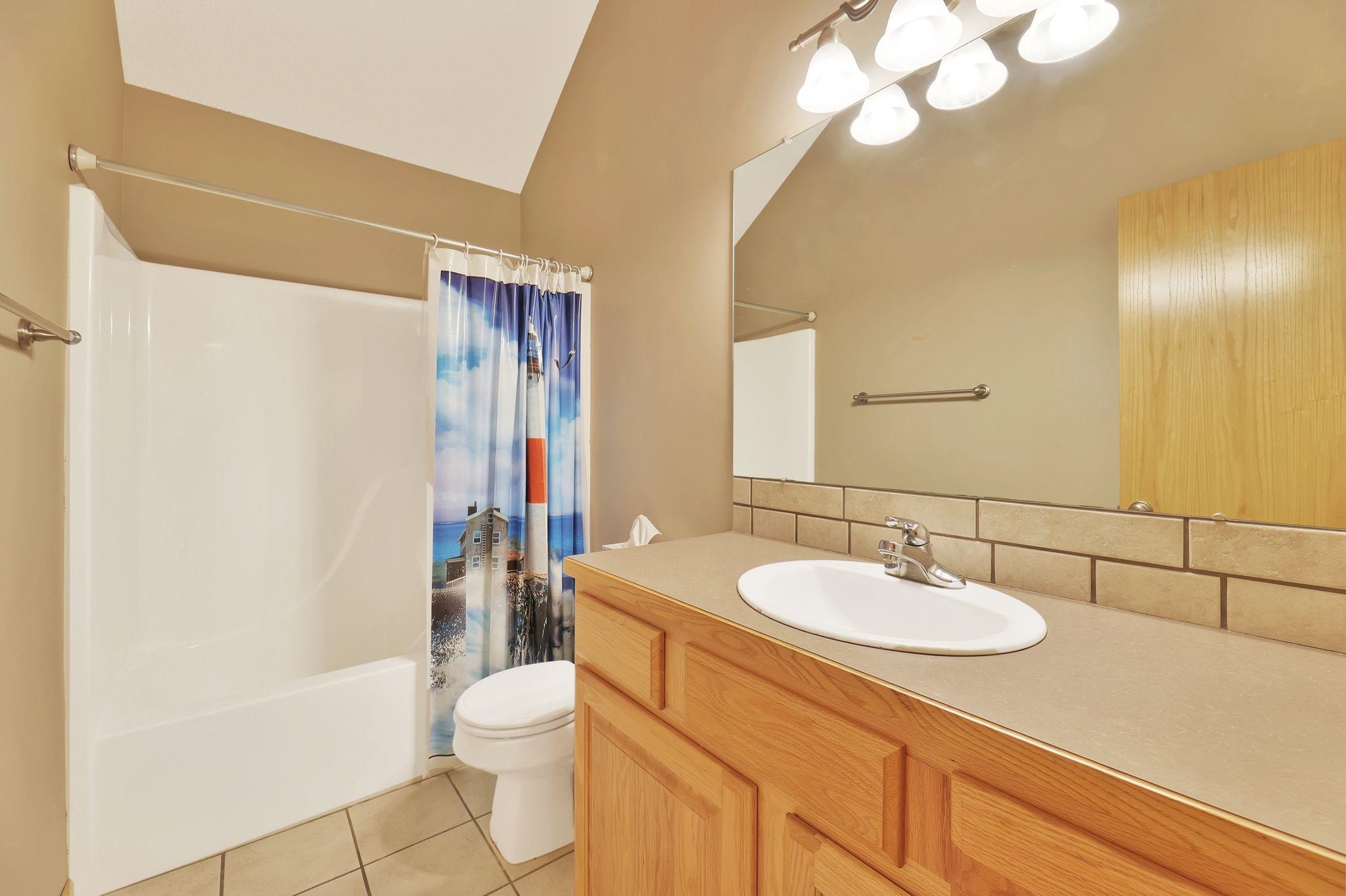8705 W Shadow Lakes Street Wichita KS 67205