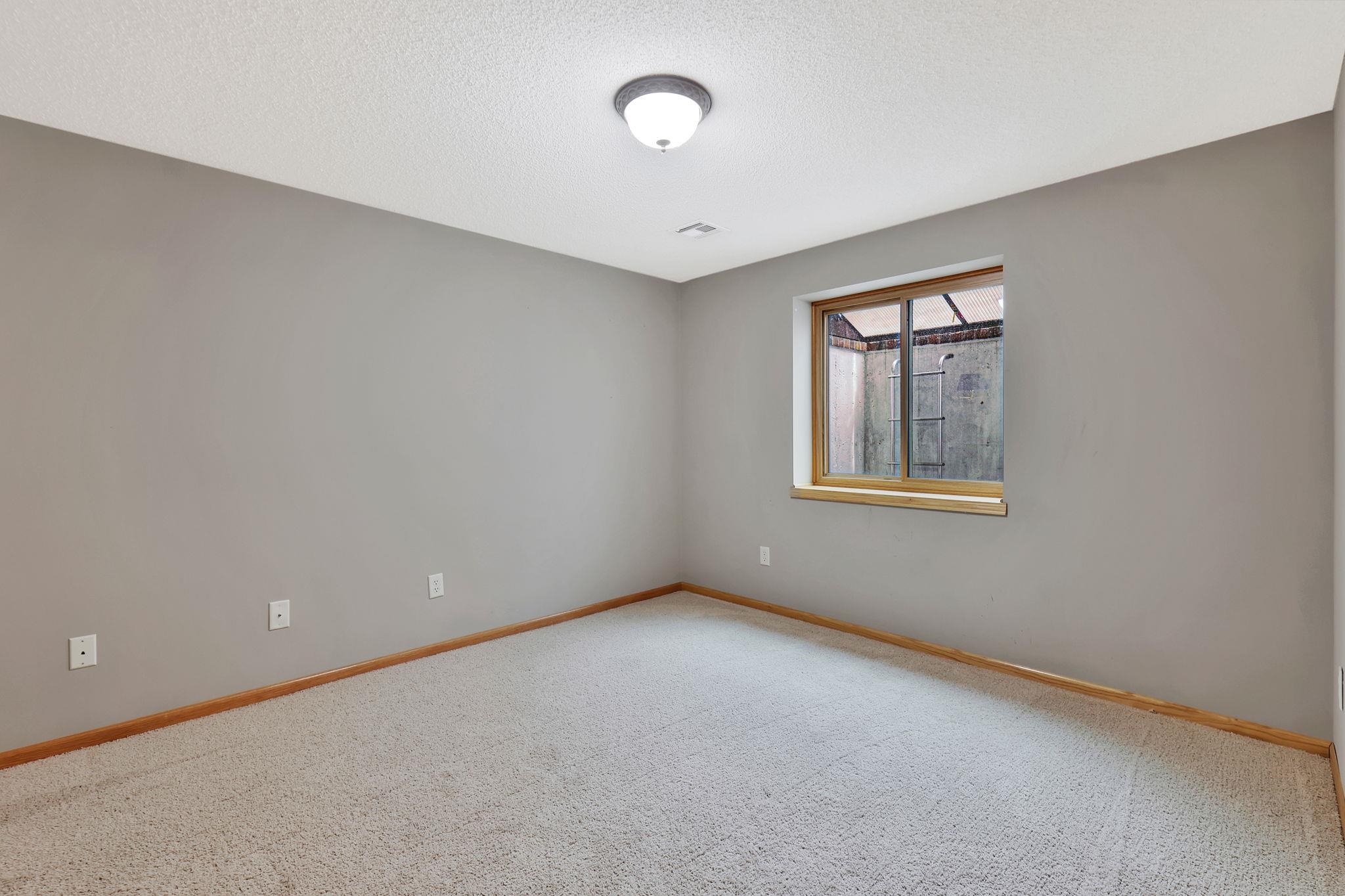 8705 W Shadow Lakes Street Wichita KS 67205
