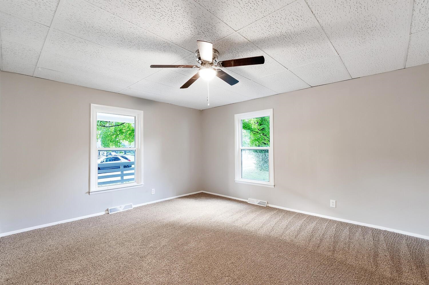 1301 E 11th Avenue Winfield KS 67156