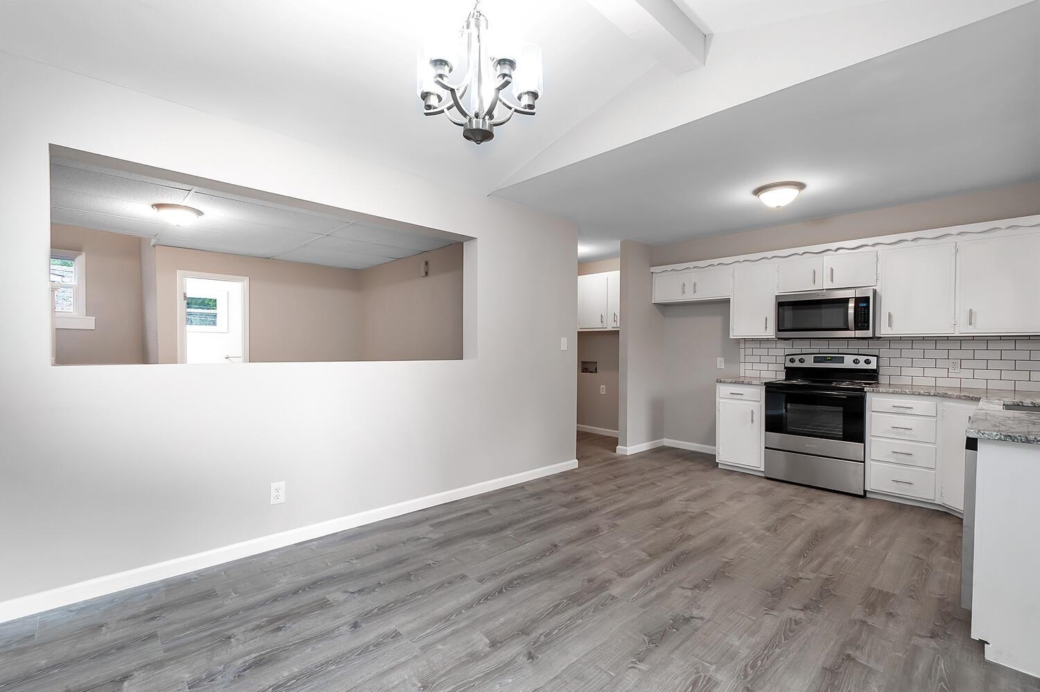 1301 E 11th Avenue Winfield KS 67156