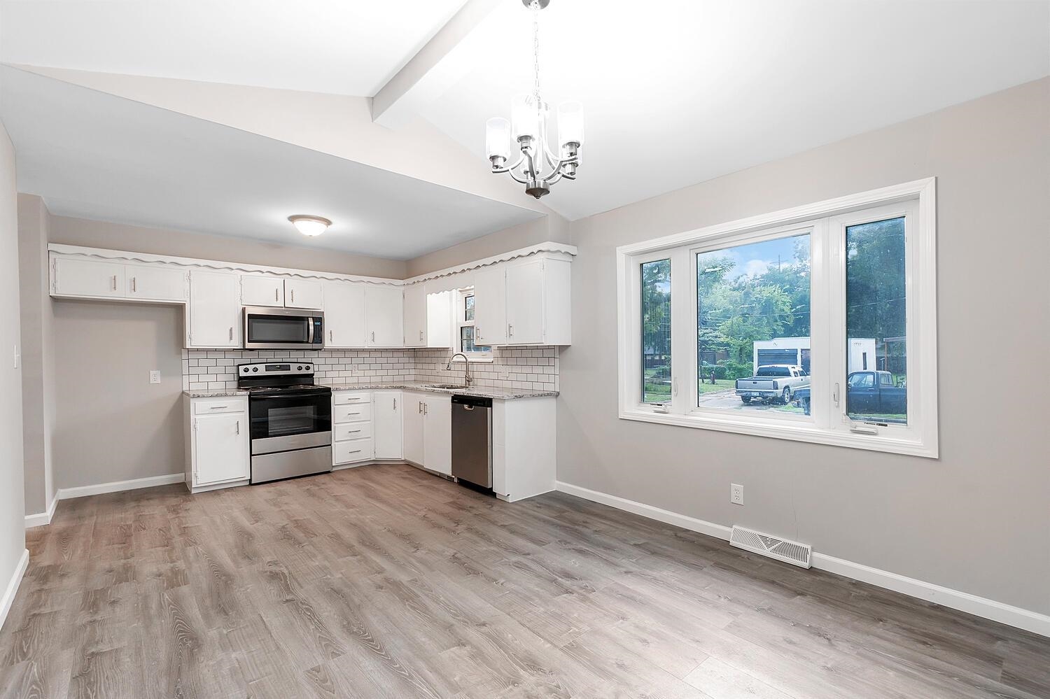 1301 E 11th Avenue Winfield KS 67156
