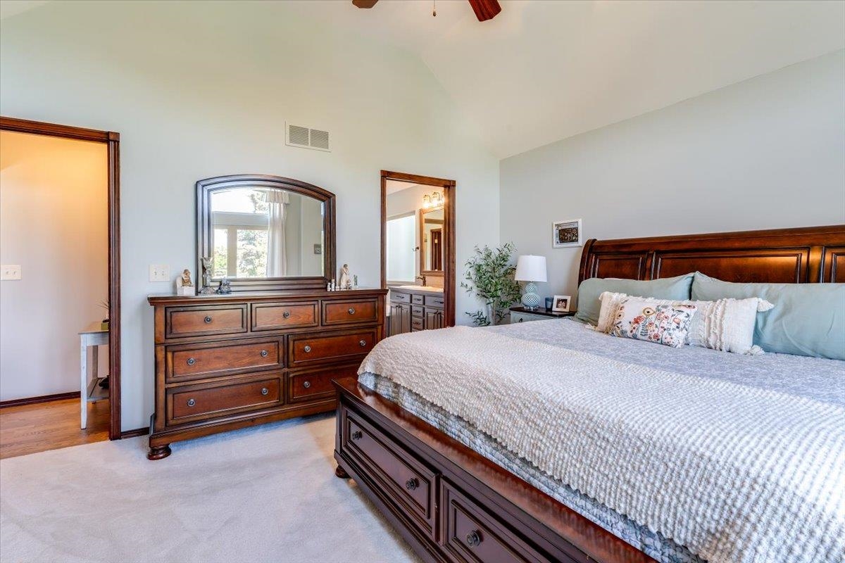 512 S Decker Street Wichita KS 67235