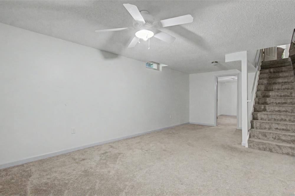 409 N Emporia Valley Center KS 67147