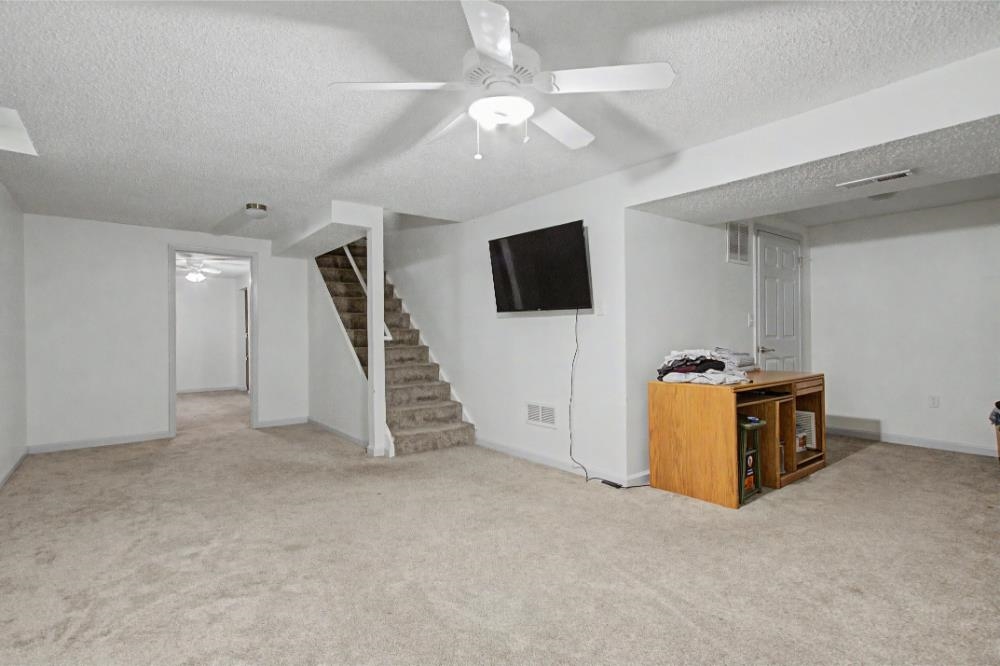 409 N Emporia Valley Center KS 67147