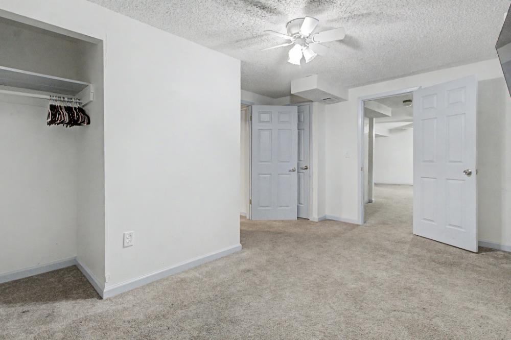 409 N Emporia Valley Center KS 67147