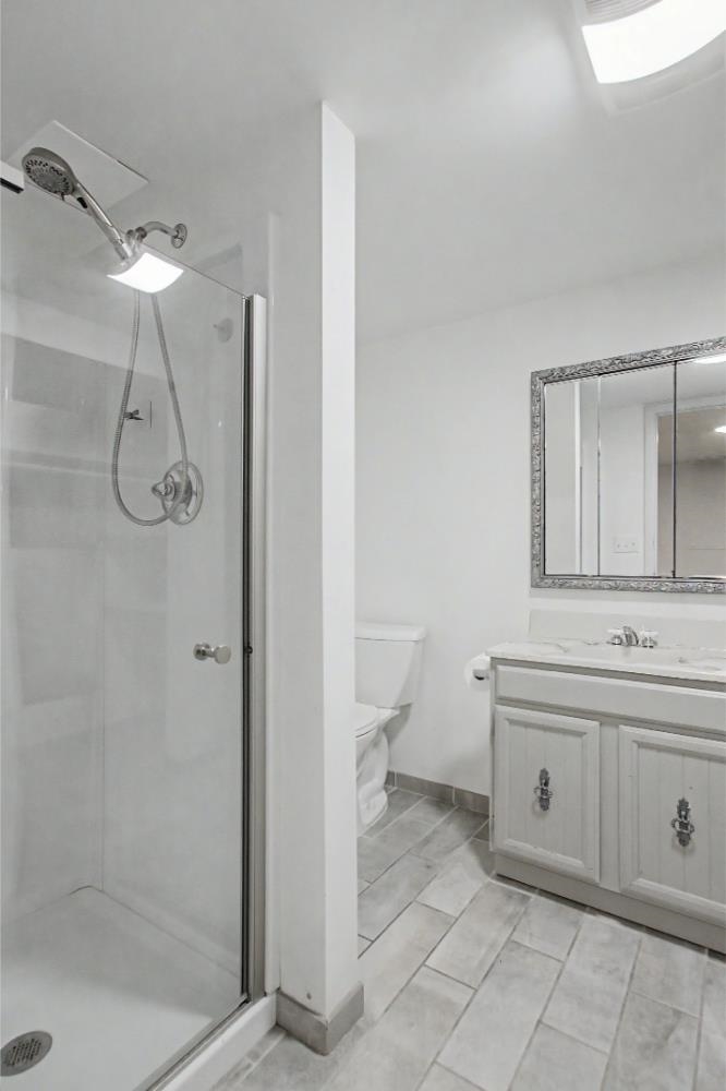 409 N Emporia Valley Center KS 67147