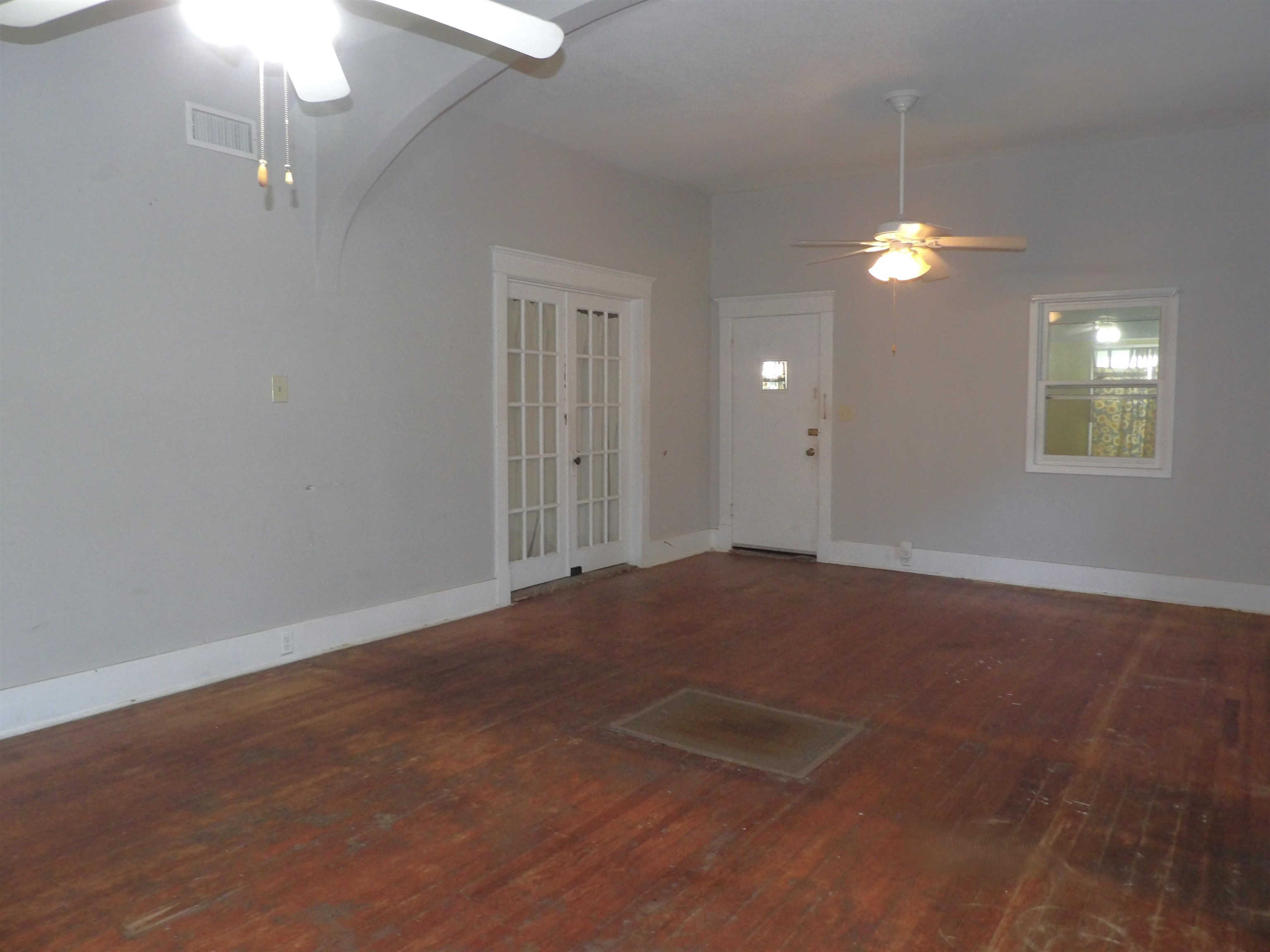 1509 N 2nd Arkansas City KS 67005