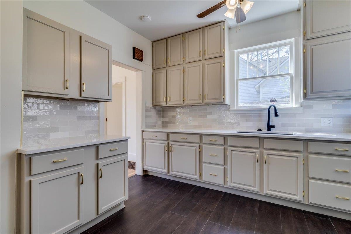 119 Allison Street Newton KS 67114