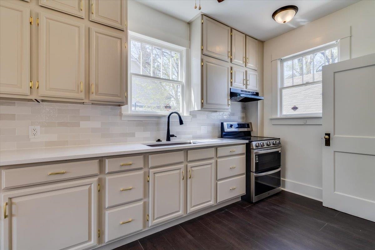 119 Allison Street Newton KS 67114
