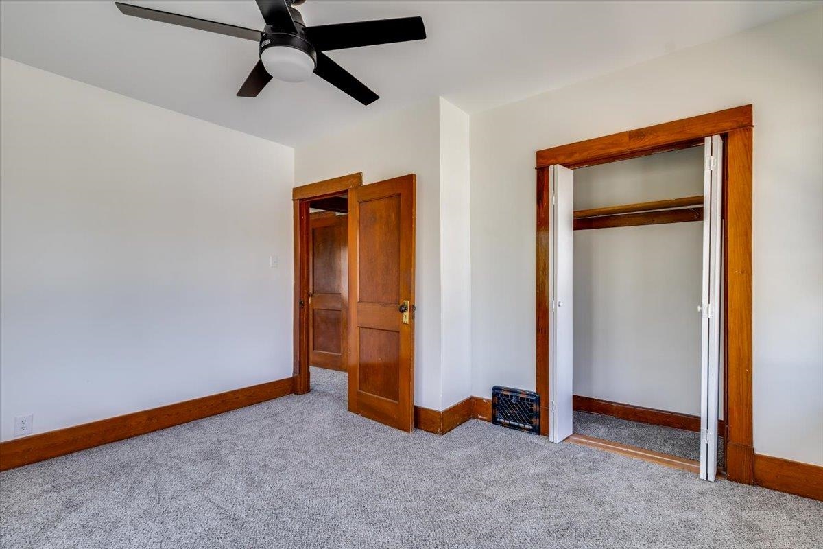 119 Allison Street Newton KS 67114