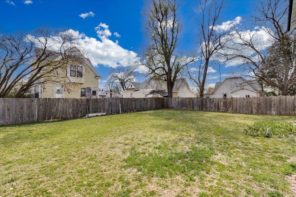119 Allison Street Newton KS 67114