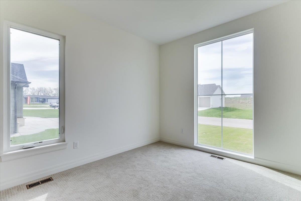 257 N Ciderbluff Court Wichita KS 67052
