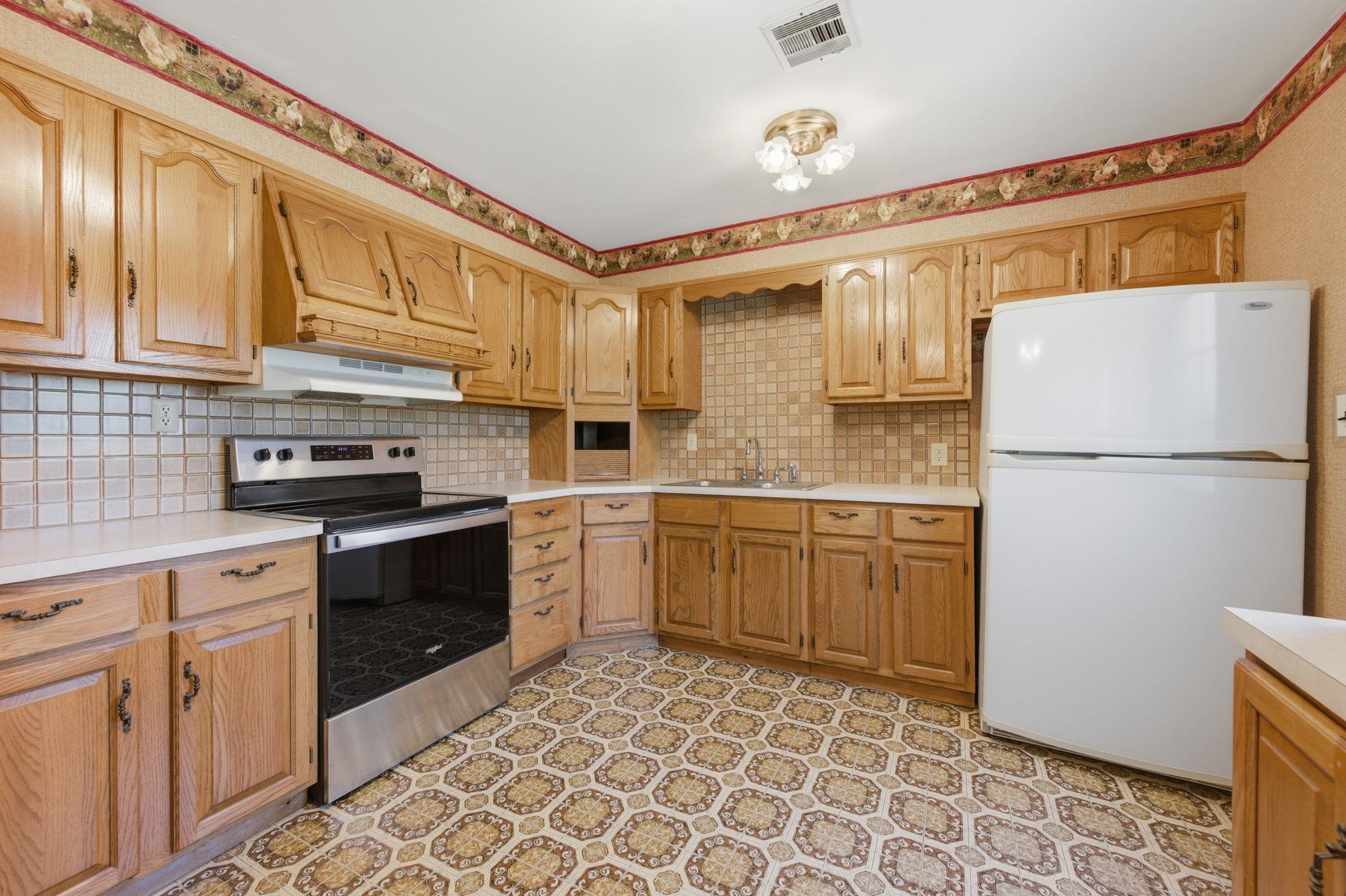 743 N Bebe Street Wichita KS 67212