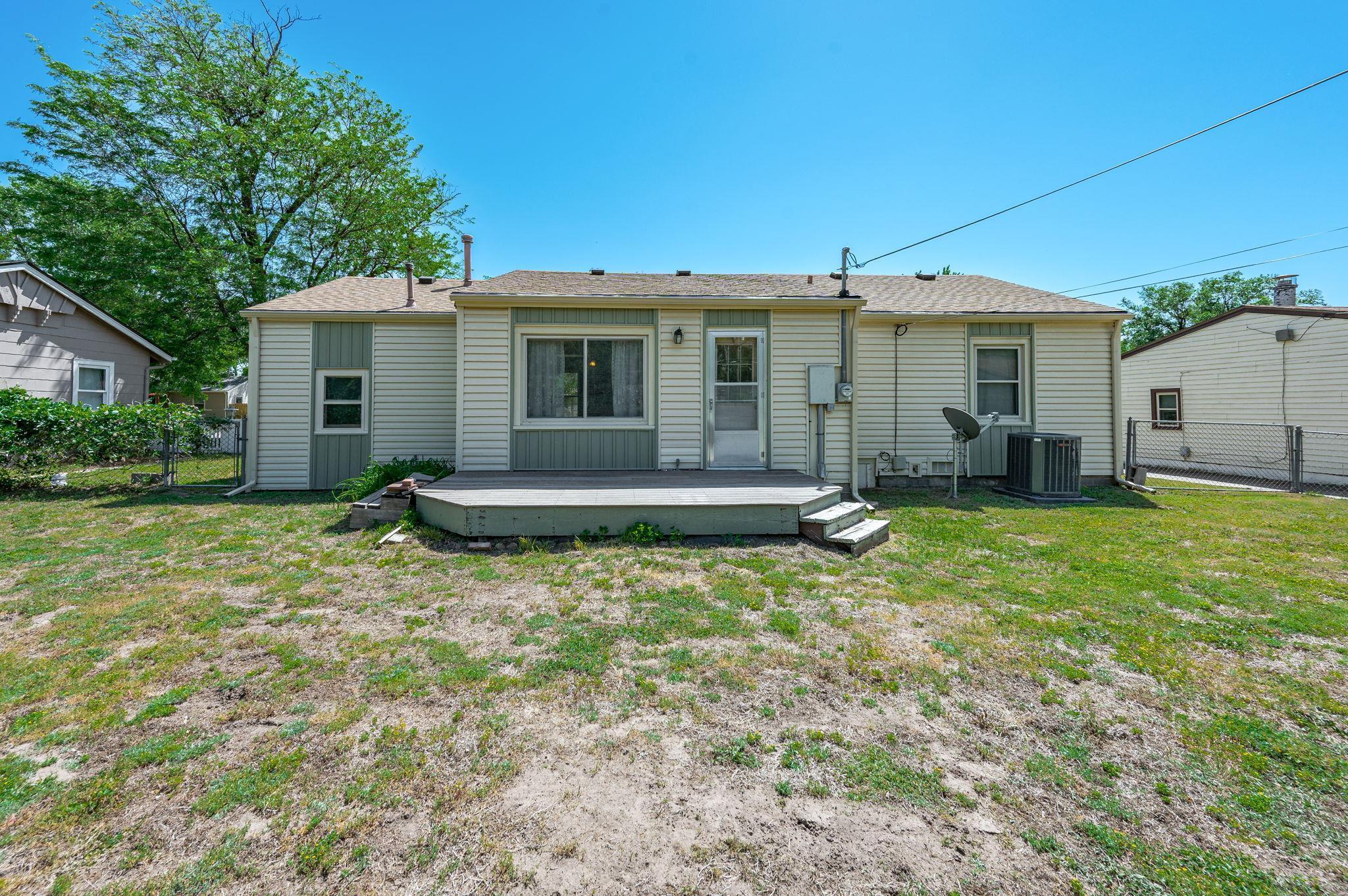 743 N Bebe Street Wichita KS 67212
