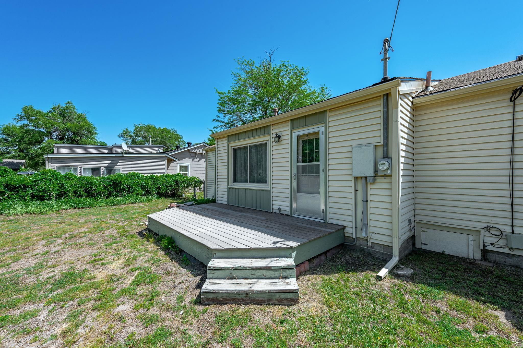 743 N Bebe Street Wichita KS 67212