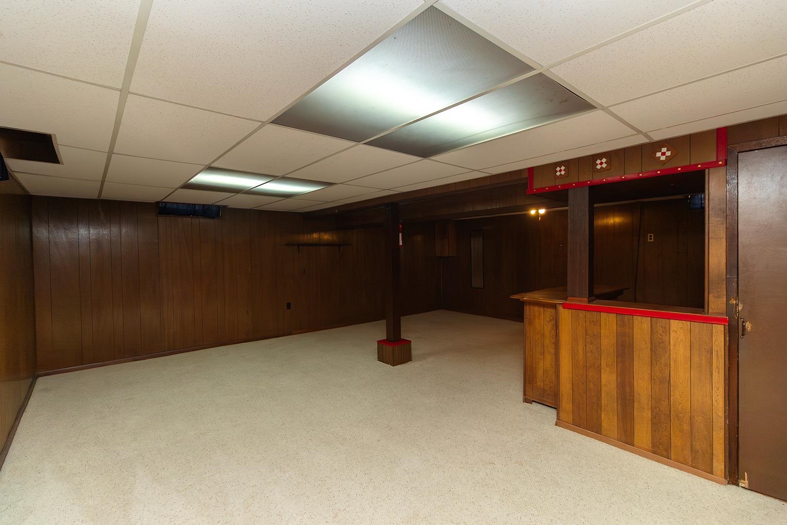 1614 Pleasant Hutchinson KS 67501