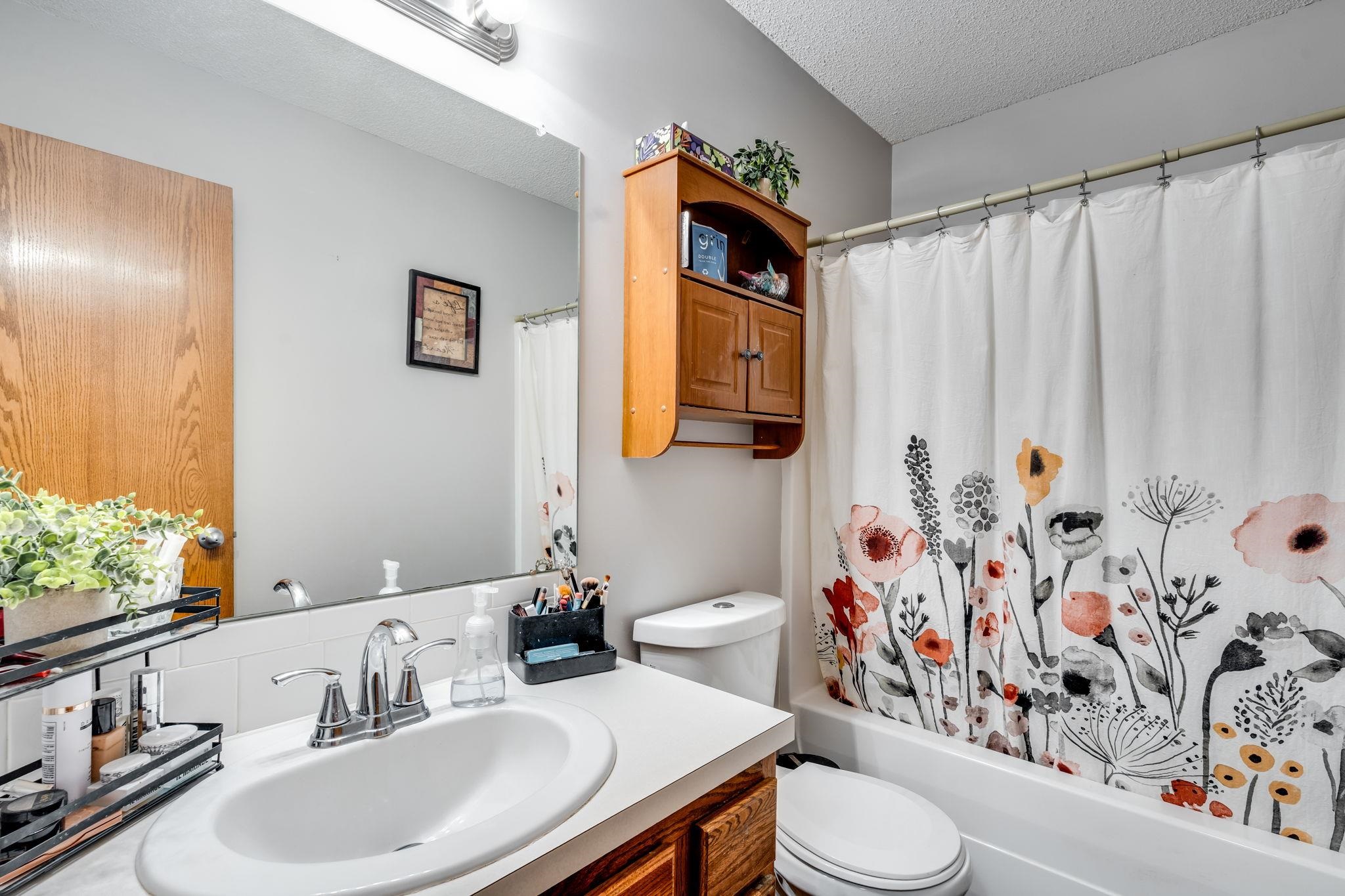 1917 N Mcrae Drive Goddard KS 67052