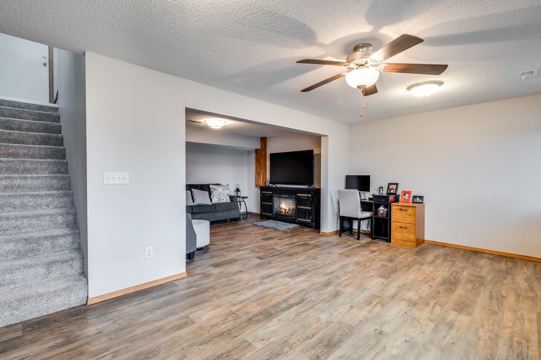 1917 N Mcrae Drive Goddard KS 67052