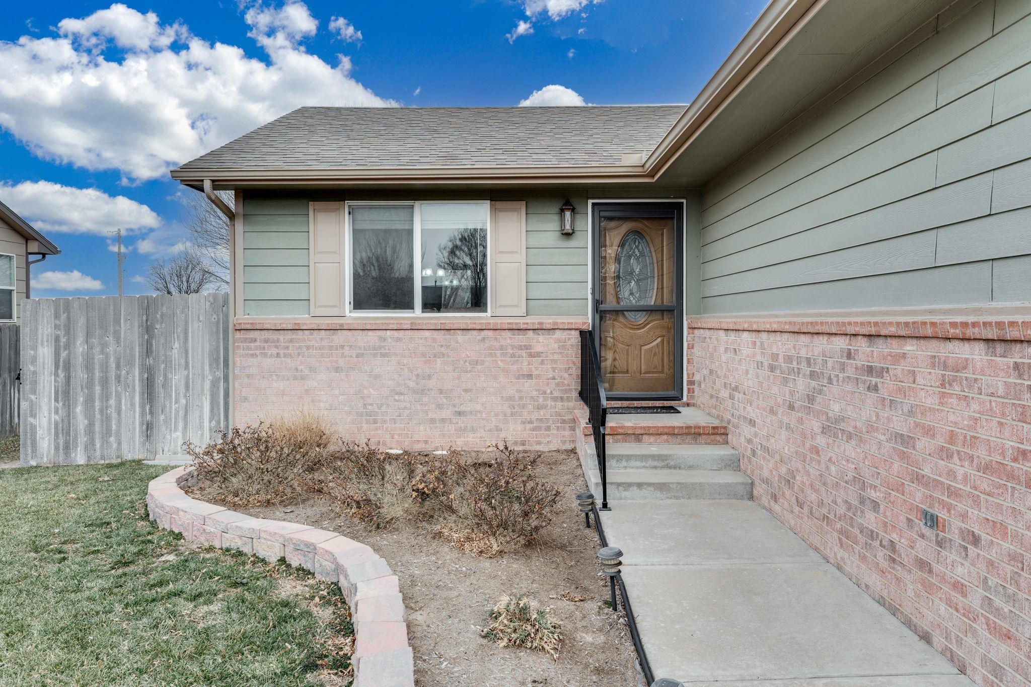 1917 N Mcrae Drive Goddard KS 67052