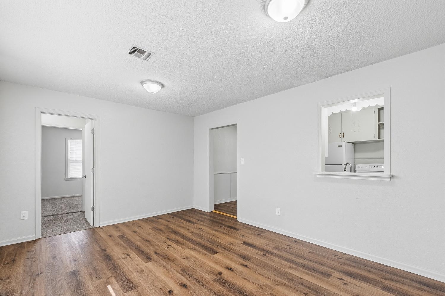 1826 N Piatt Avenue Wichita KS 67214