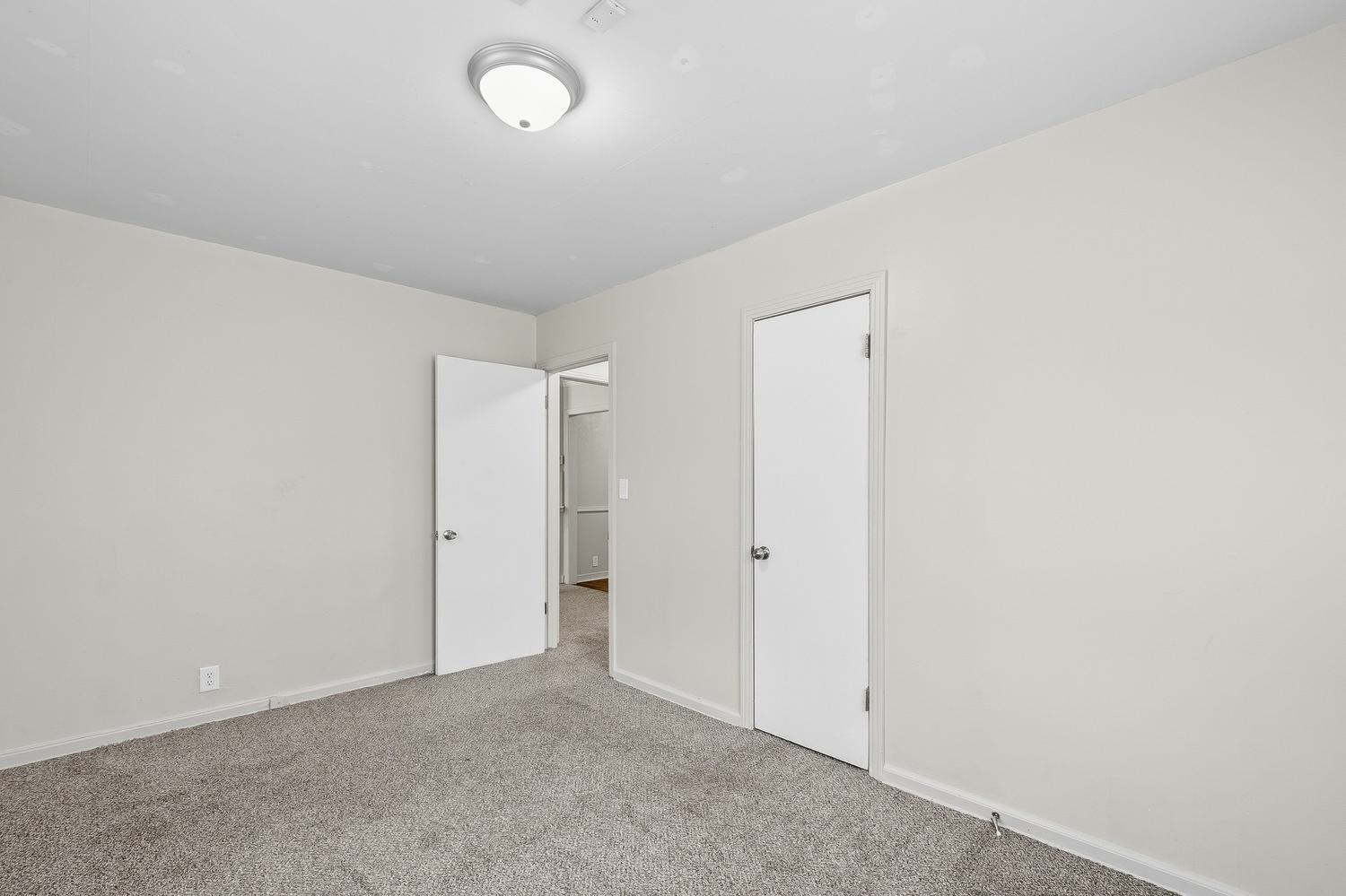 1826 N Piatt Avenue Wichita KS 67214