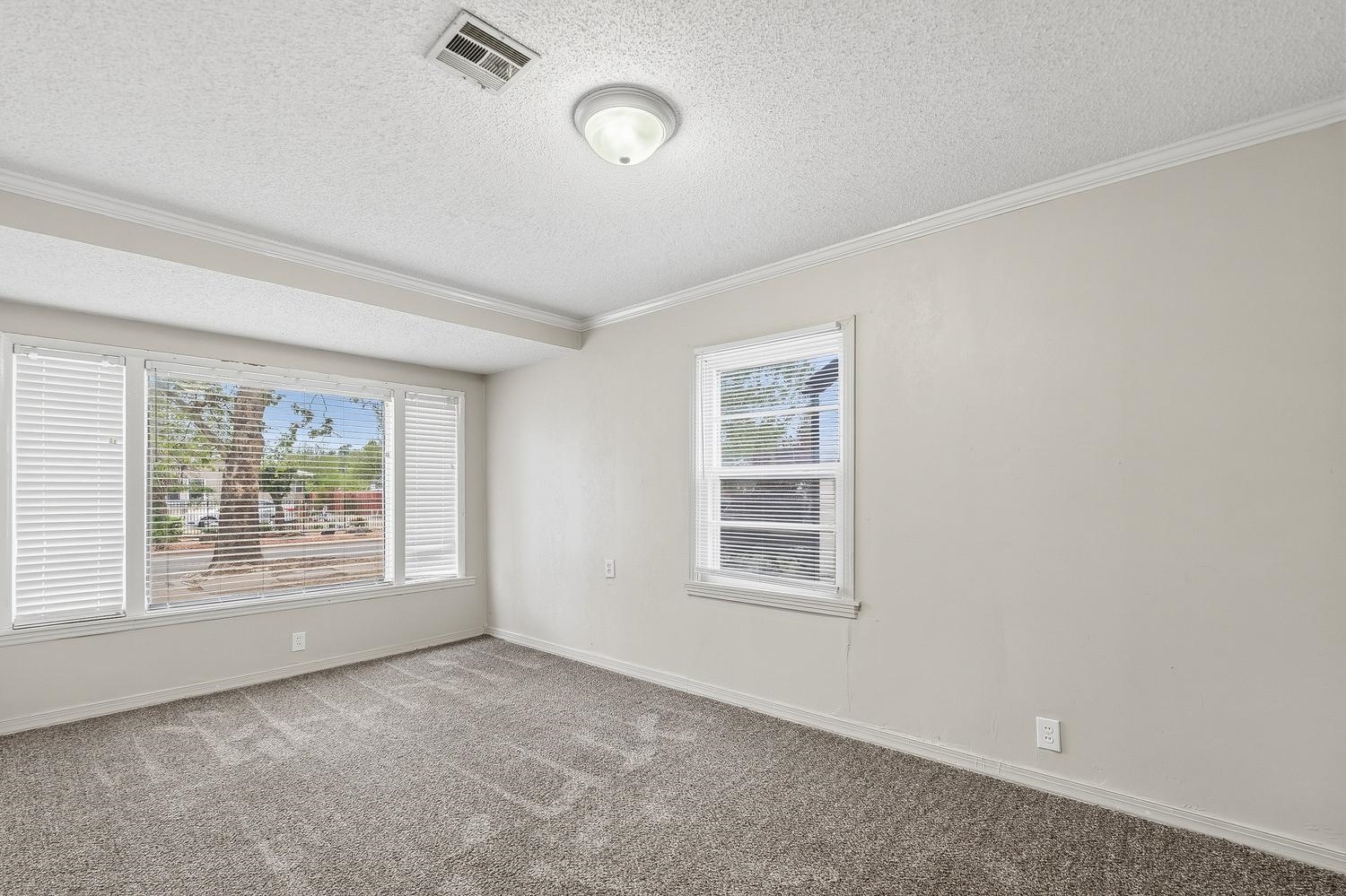 1826 N Piatt Avenue Wichita KS 67214