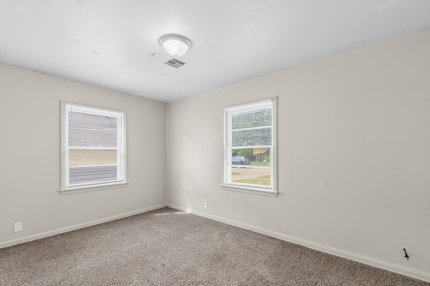 1826 N Piatt Avenue Wichita KS 67214