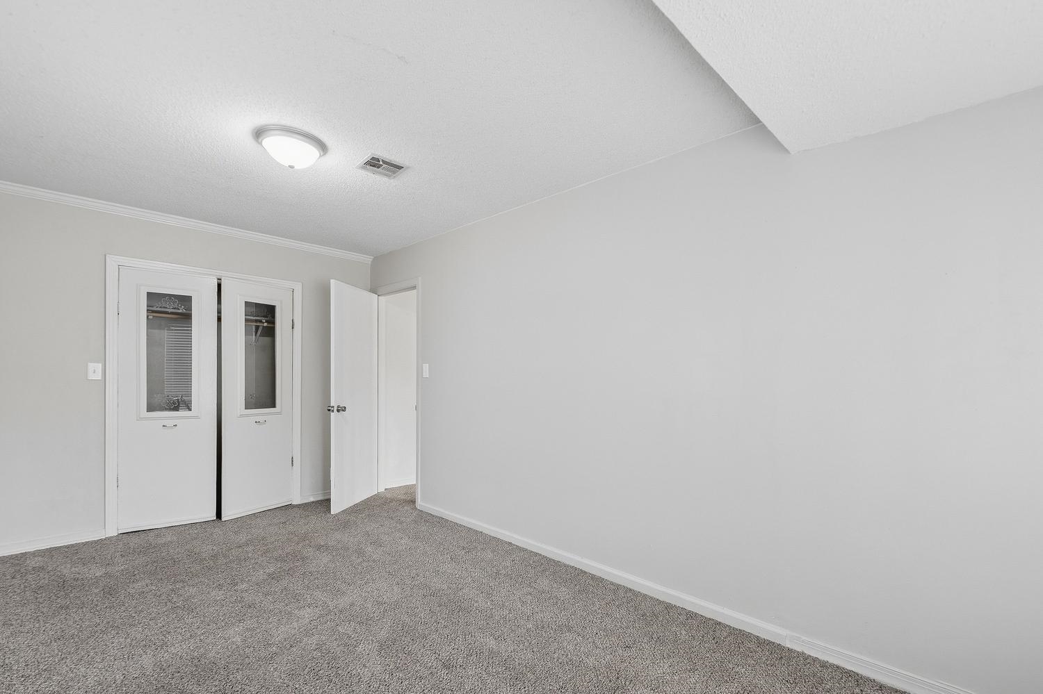 1826 N Piatt Avenue Wichita KS 67214