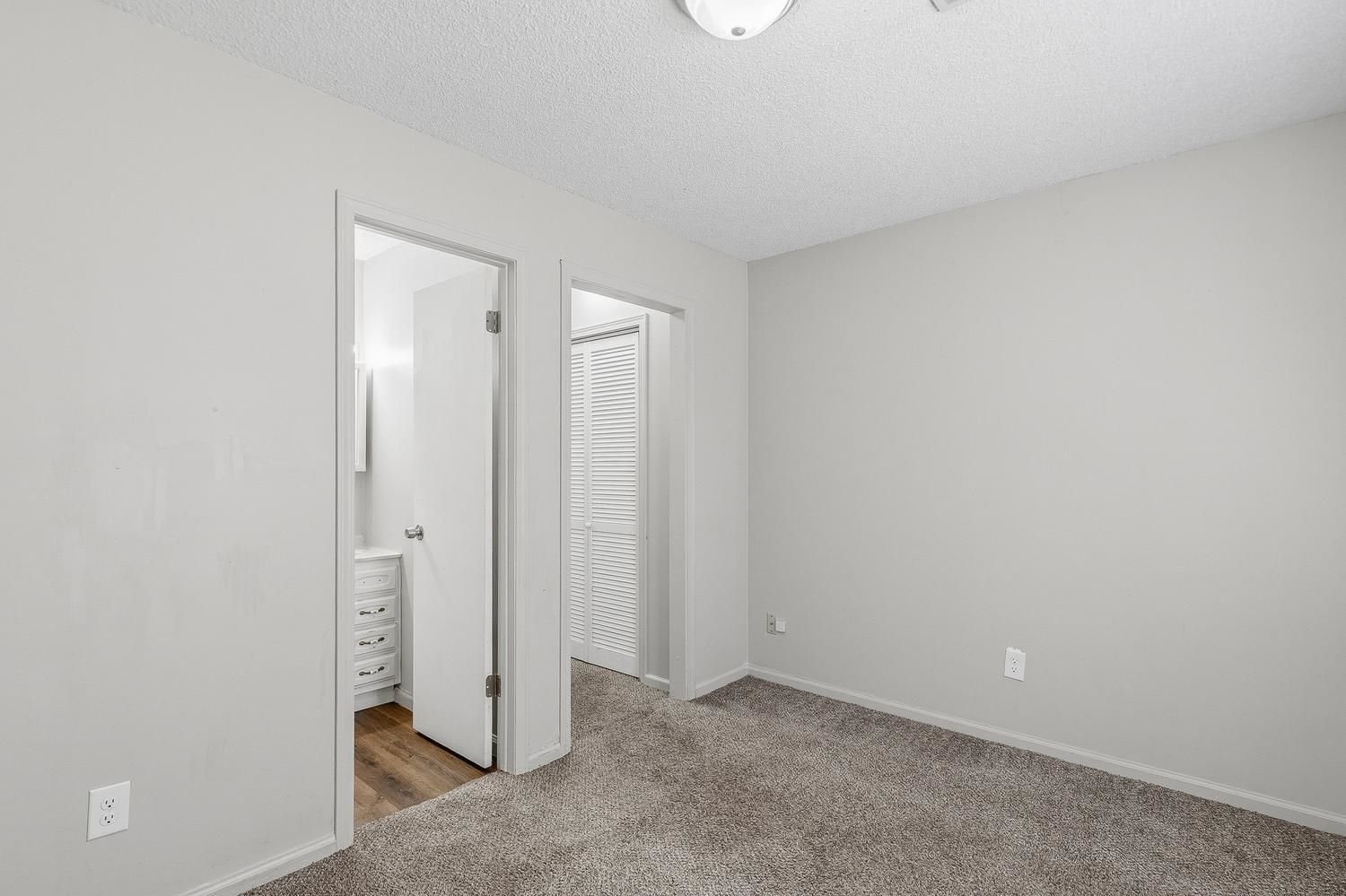 1826 N Piatt Avenue Wichita KS 67214
