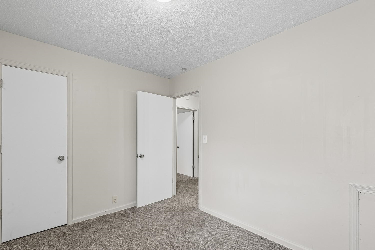 1826 N Piatt Avenue Wichita KS 67214