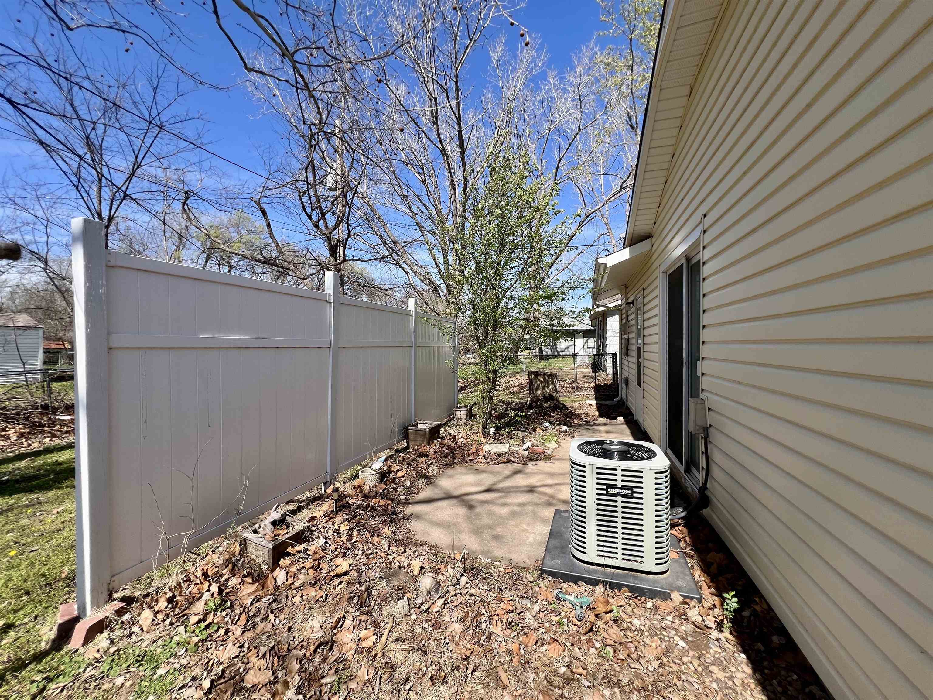 1507 N 10th Arkansas City KS 67005
