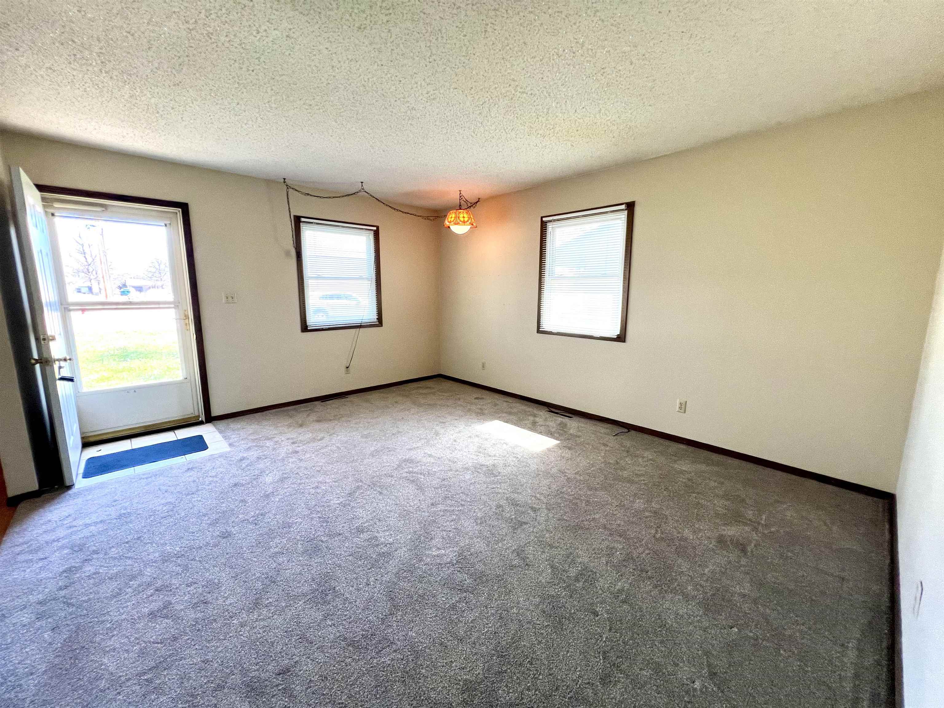 1507 N 10th Arkansas City KS 67005