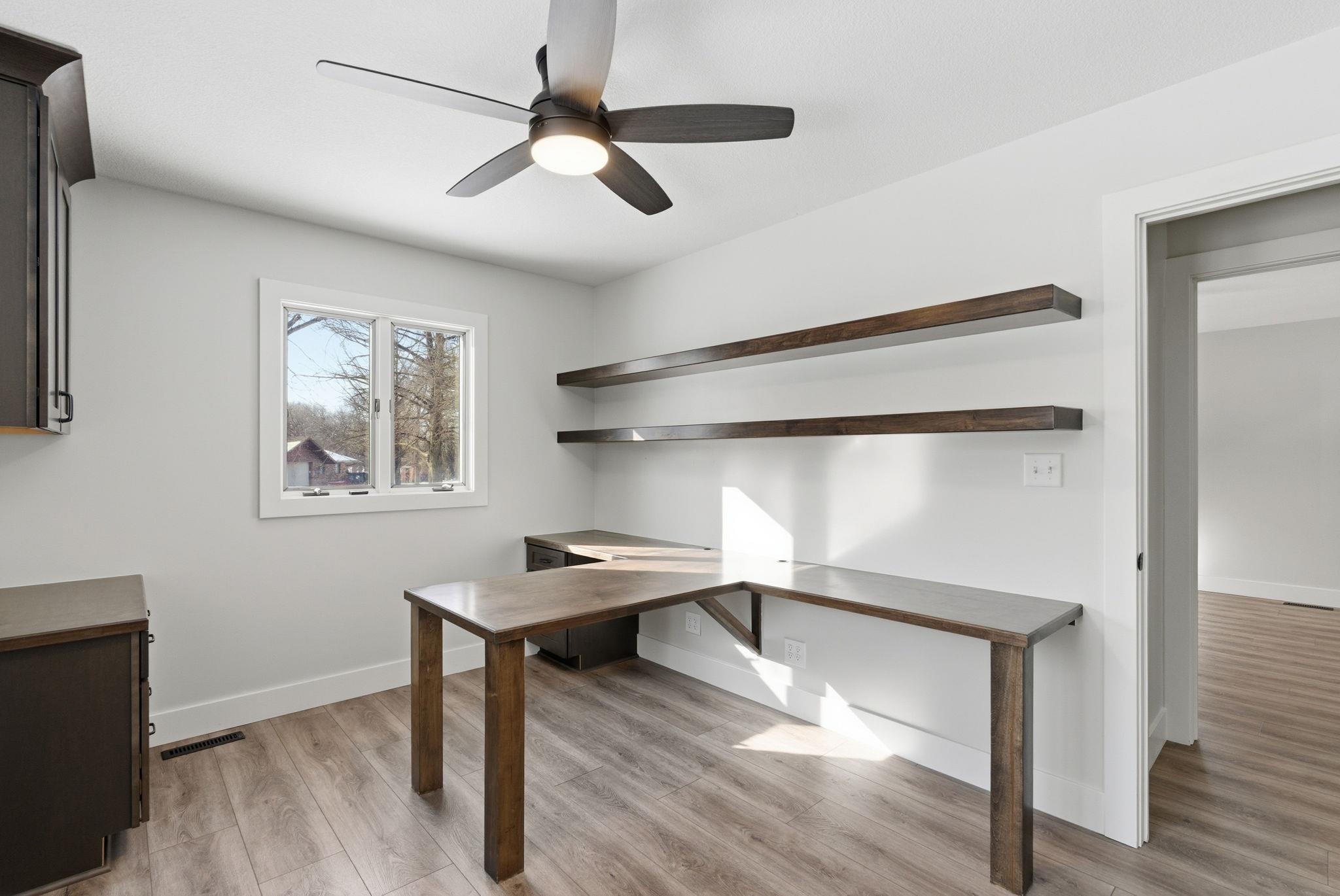 4 Park View Road Hesston KS 67062