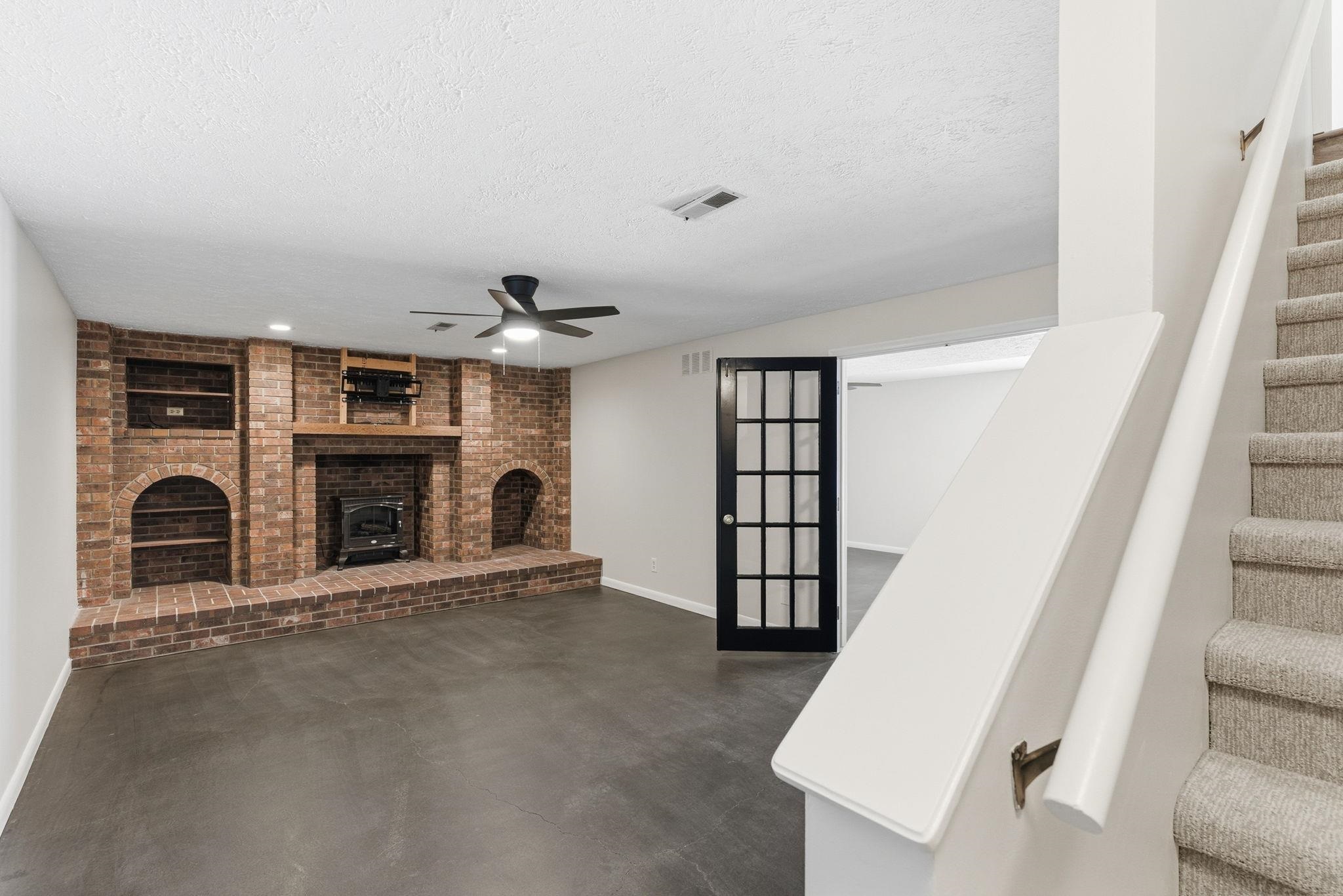 4 Park View Road Hesston KS 67062