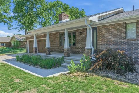 4 Park View Road Hesston KS 67062